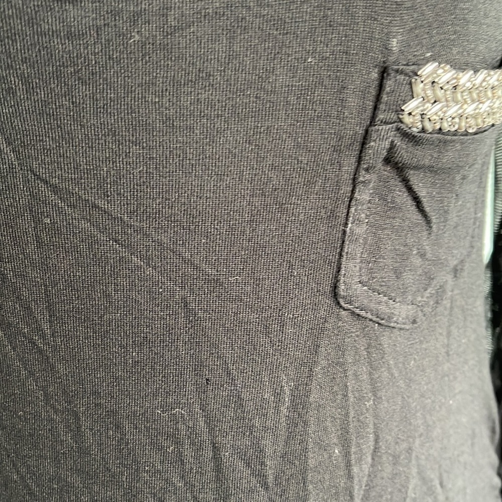 6126 long sleeve shirt w beaded detail. Size M - Picture 7 of 9
